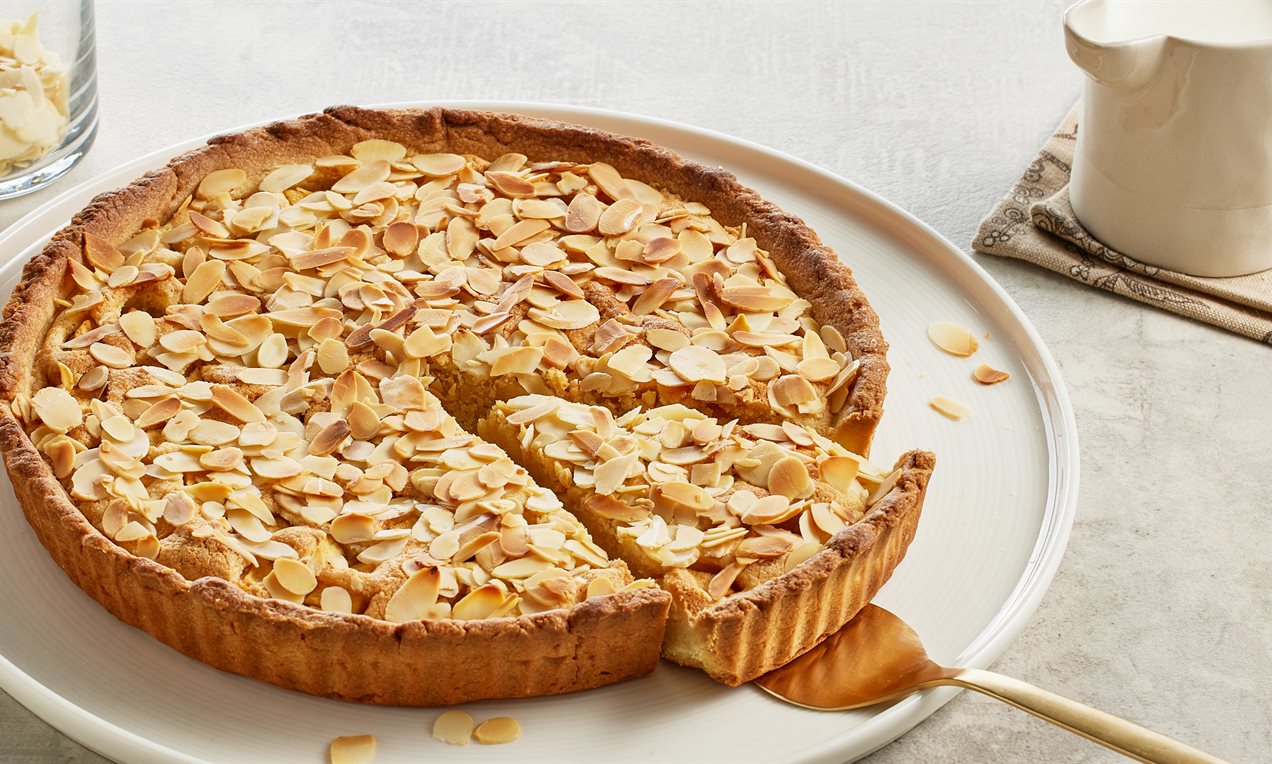Bademli Elmalı Tart