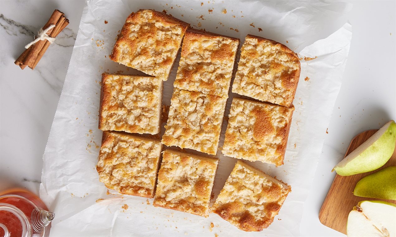 Armutlu Tarçınlı Crumble Kek