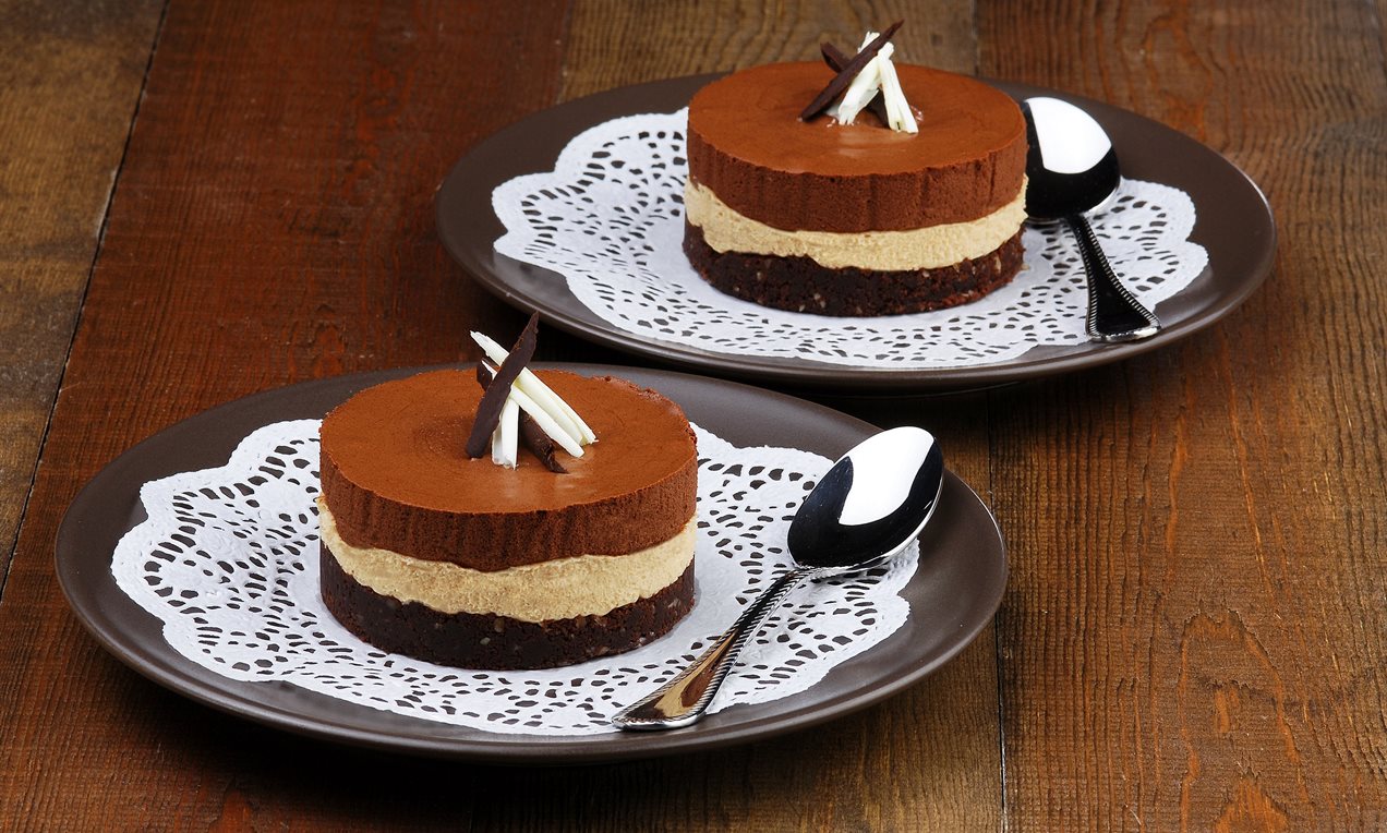 Çikolatalı Fındıklı Mousse