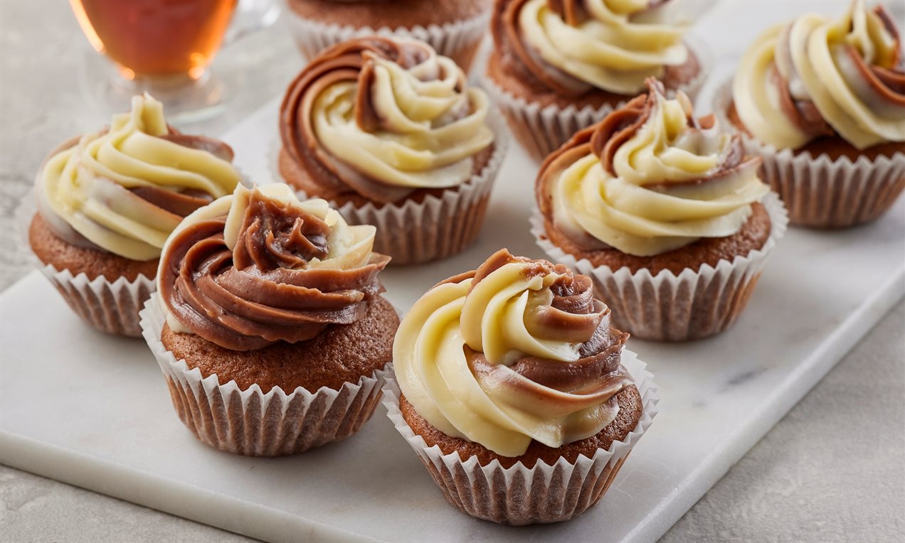 Diplomat Kremalı Cupcake