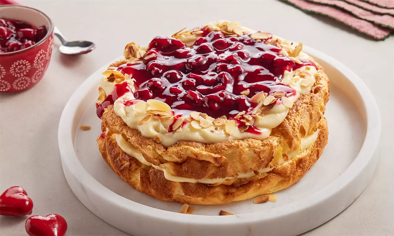 krema dolgulu unsuz yogurtlu kek