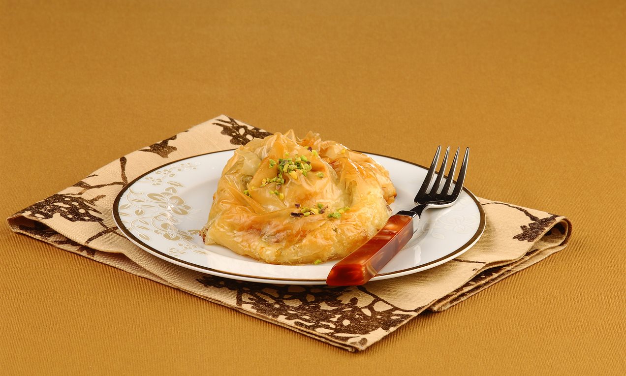 Tavukgöğsü Dolgulu Rulo Baklava