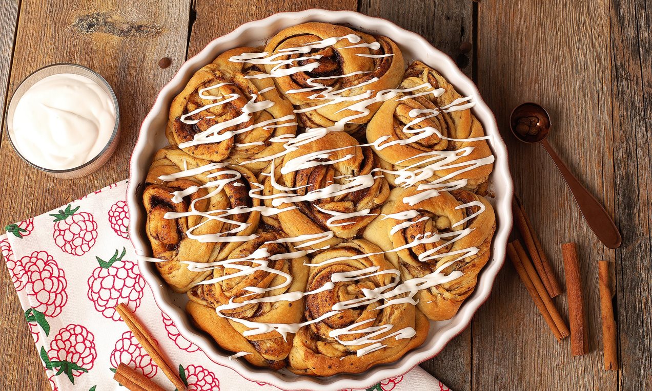 Krema Soslu Tarçınlı Çörek