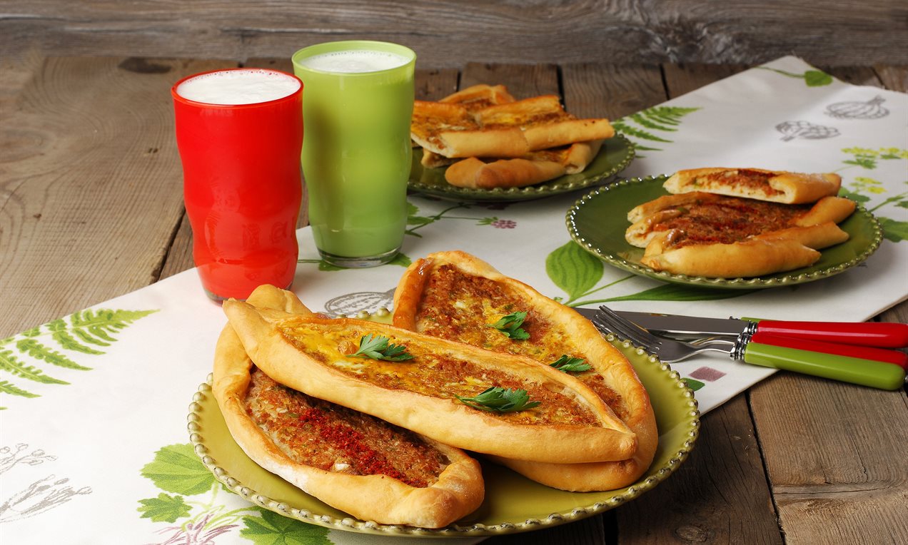 Pratik Kıymalı Pide
