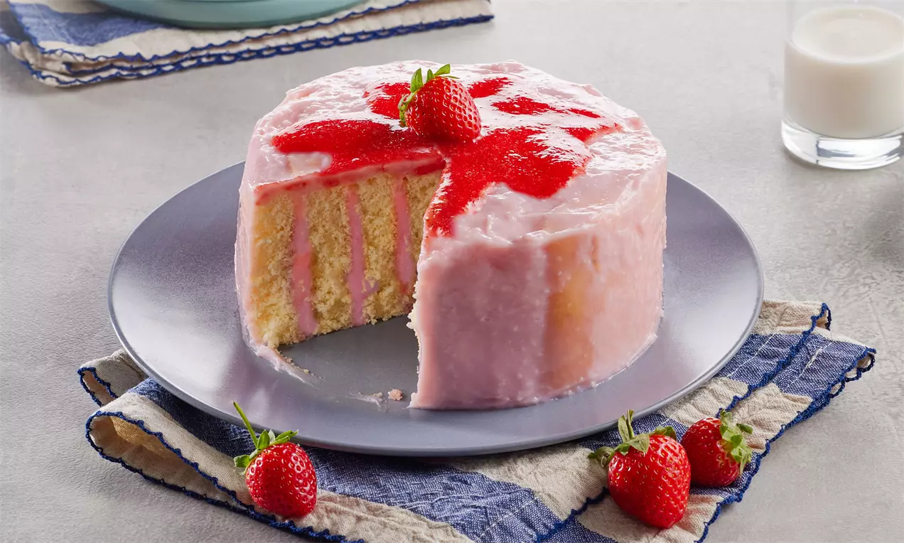 cilekli puding dolgulu pasta