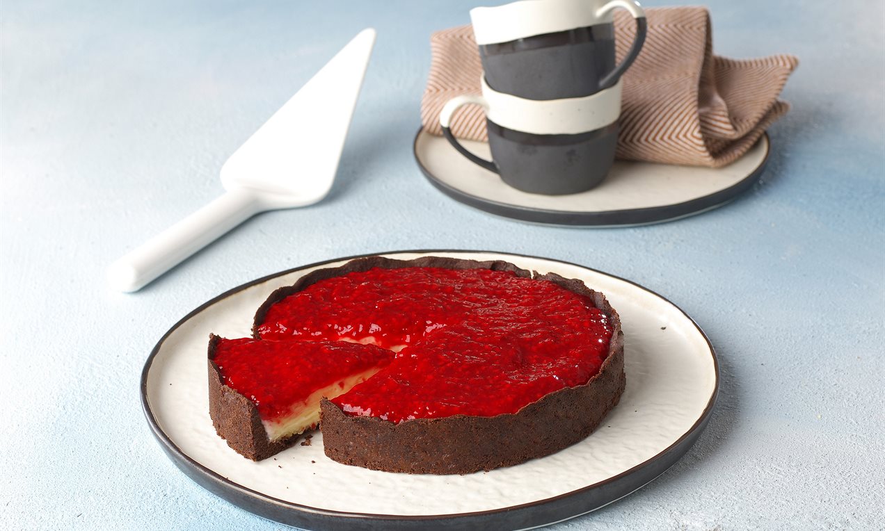 Ahududulu Pastacı Kremalı Tart