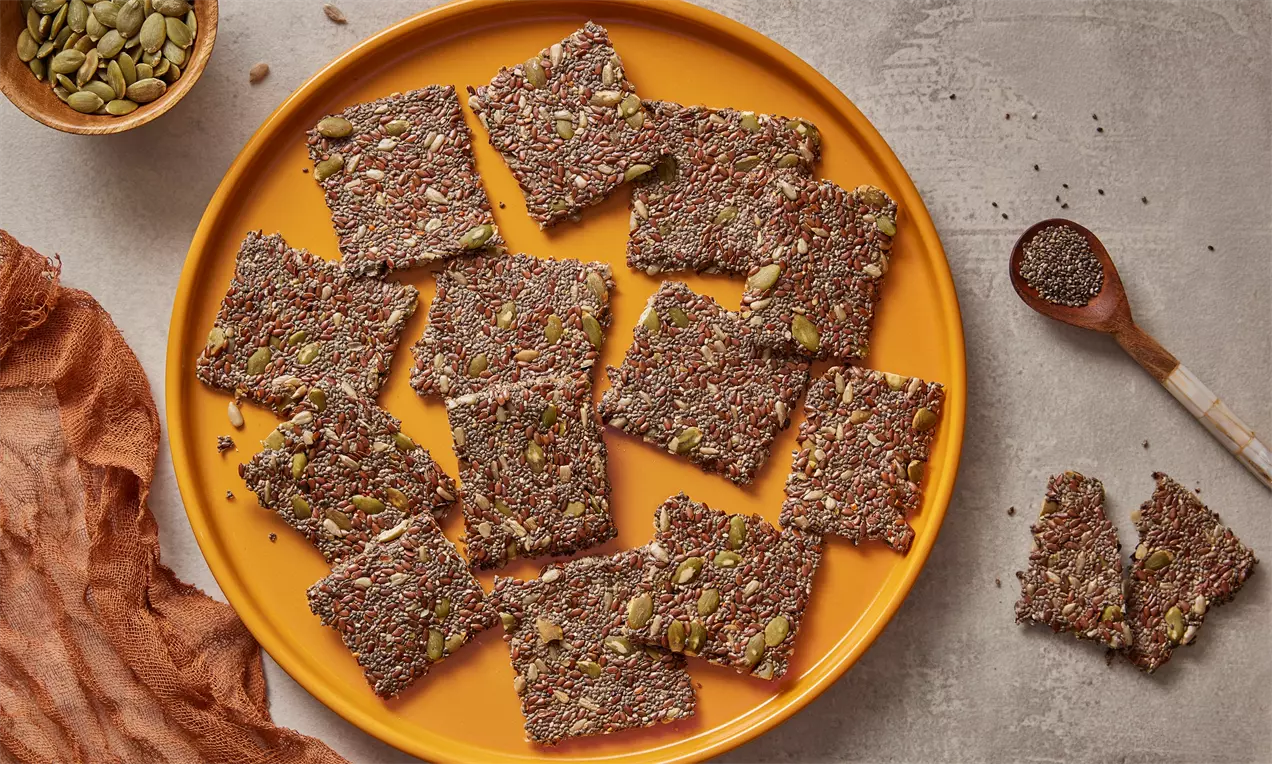 chia tohumlu tuzlu kraker