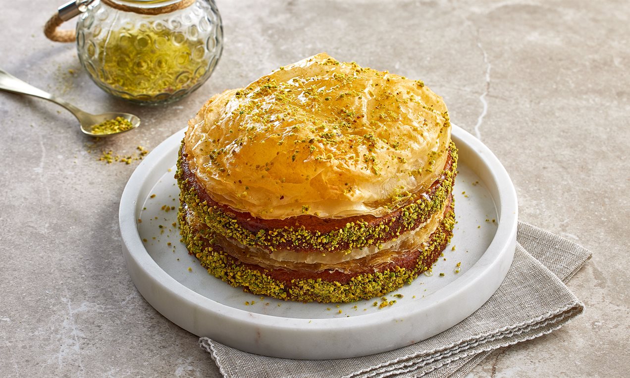Antep Fıstıklı Şuruplu Kek