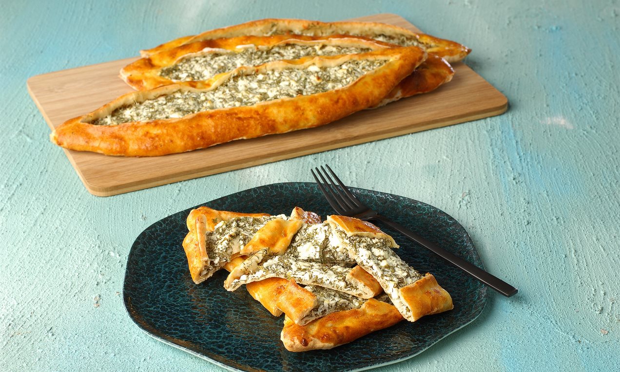 Otlu Peynirli Pide