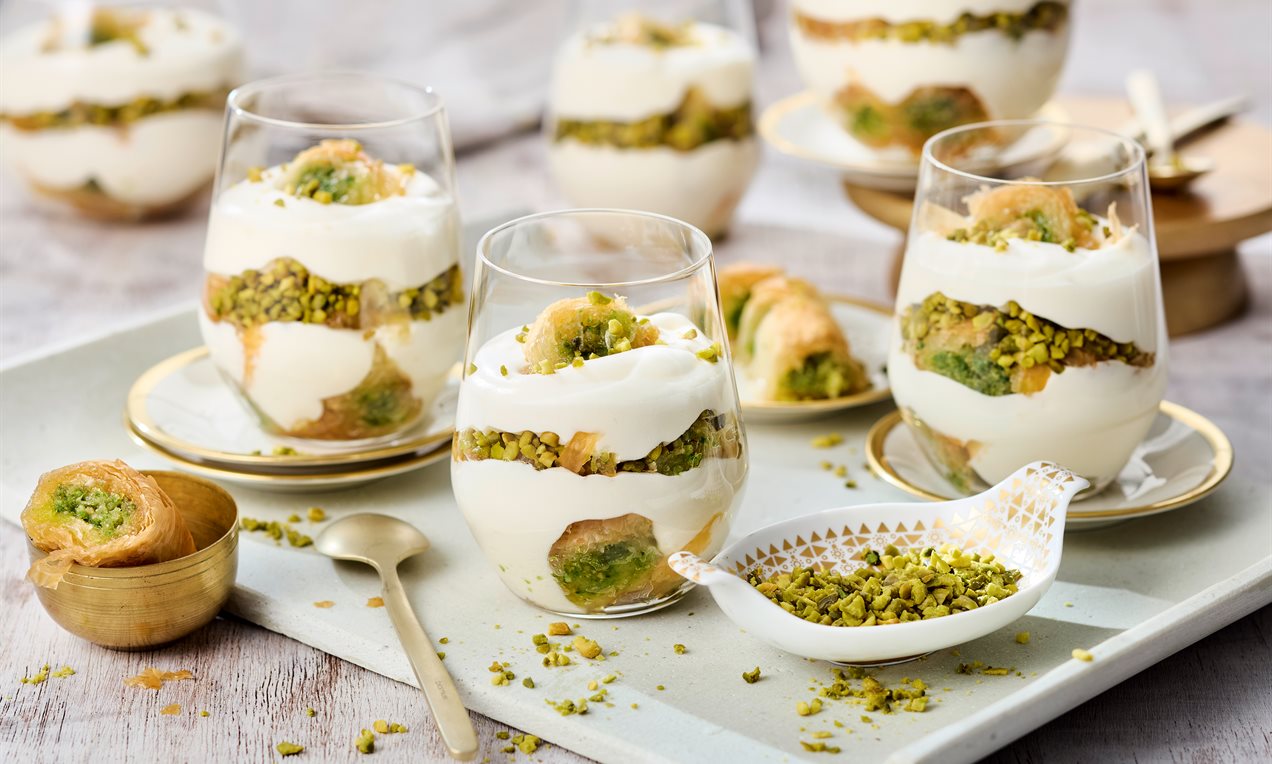 Pudingli Baklava Kup