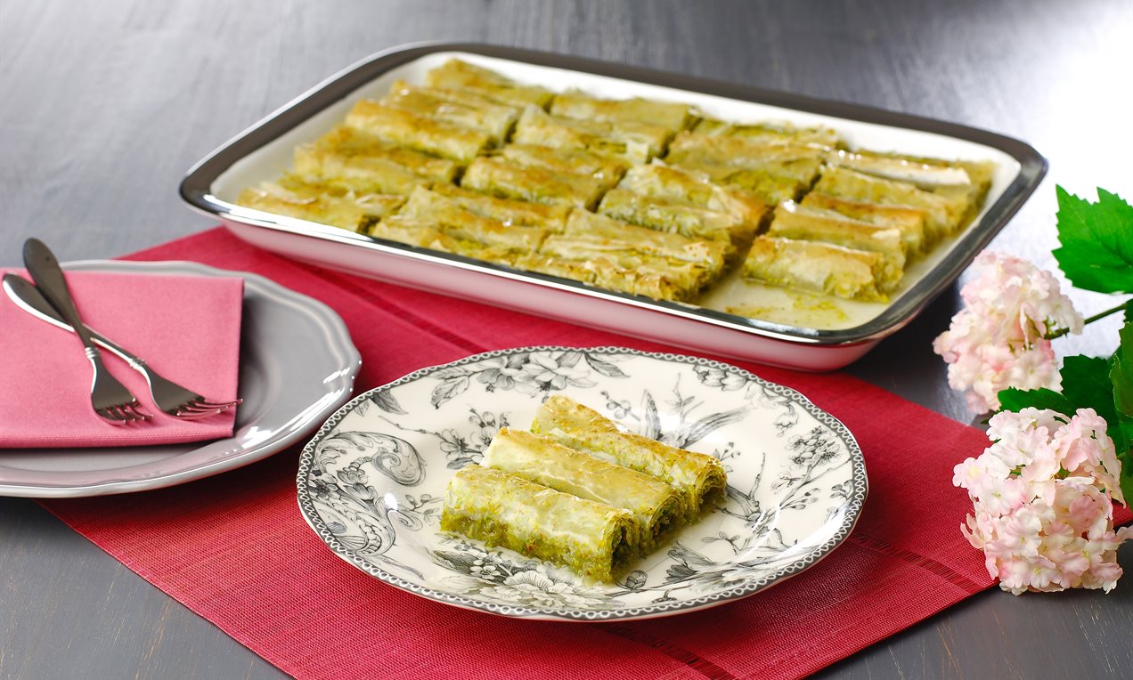 Antep Fıstıklı Sarma Baklava