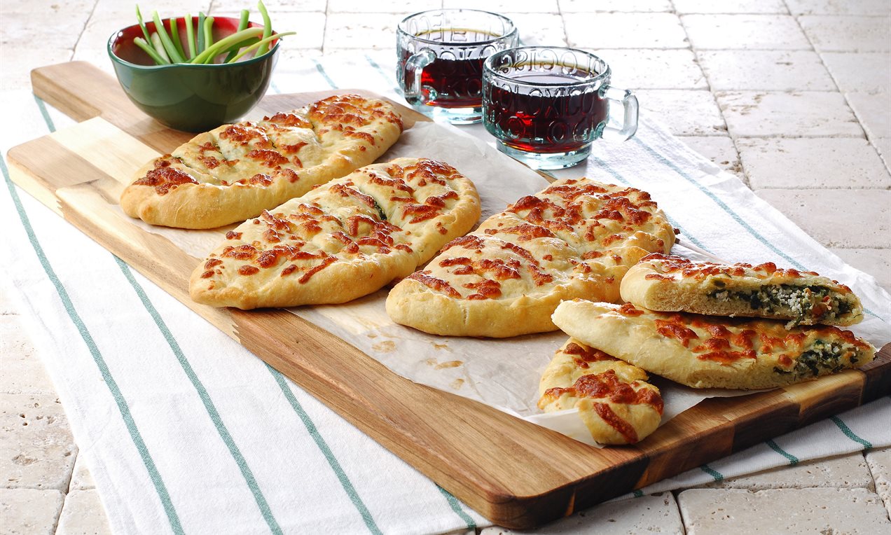 Taze Soğanlı Peynirli Börek