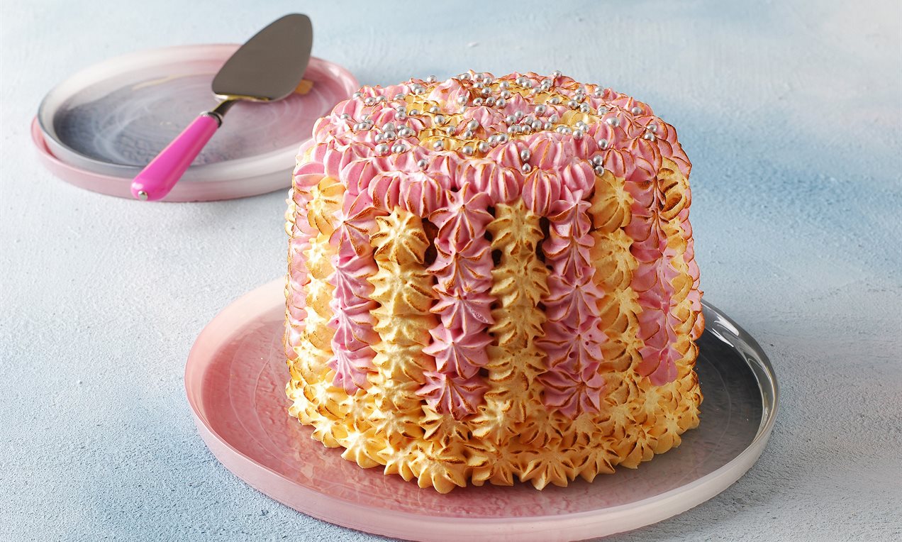 Renkli Merengli Pasta