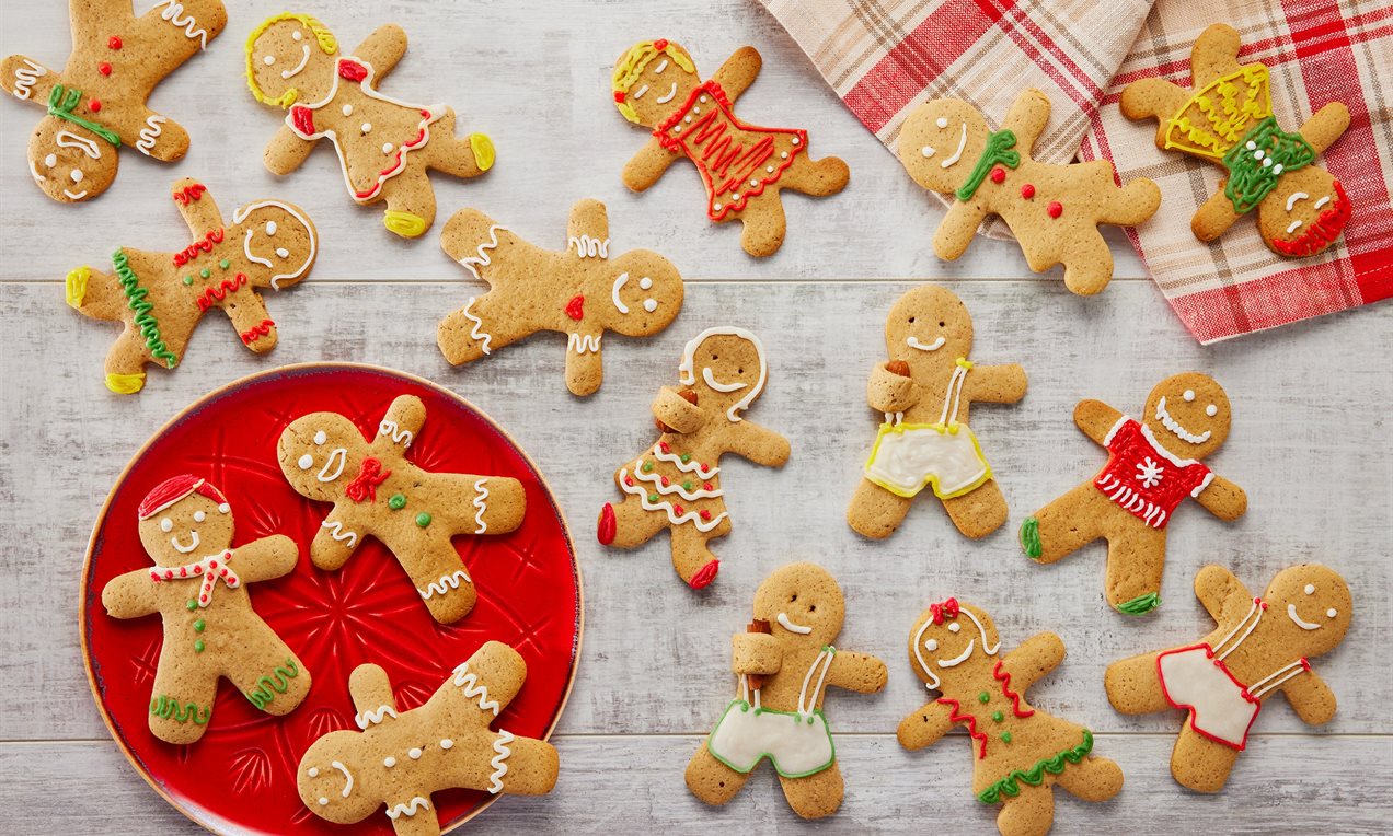 Gingerbread Cookies (Kurabiye Adam)