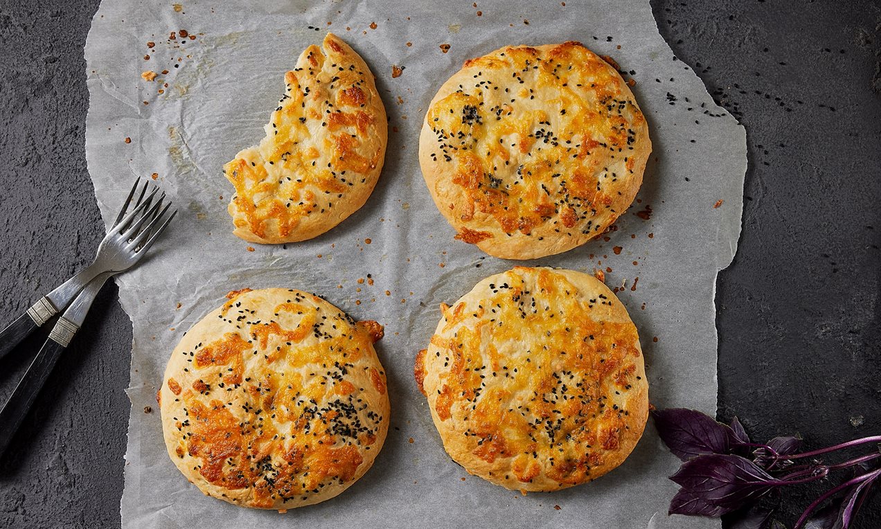 Patatesli Peynirli Çörek