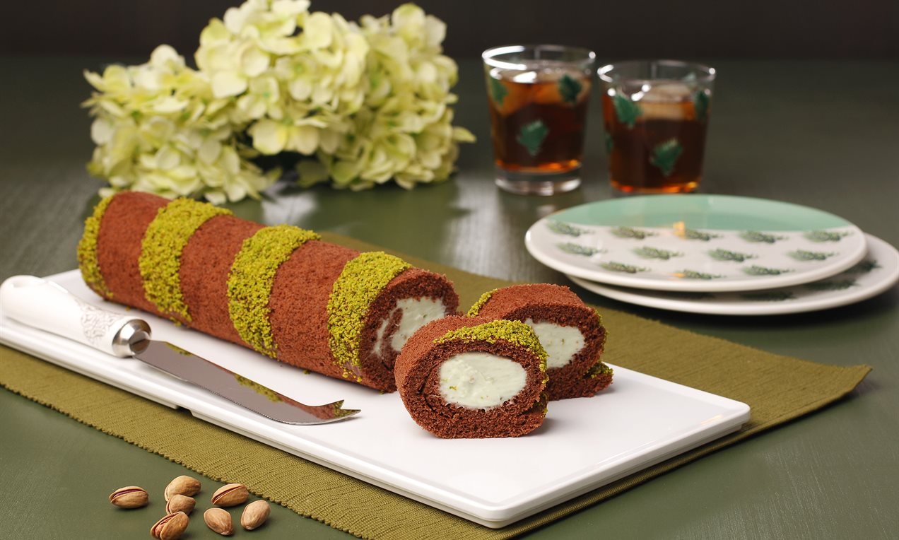 Antep Fıstıklı Rulo Pasta